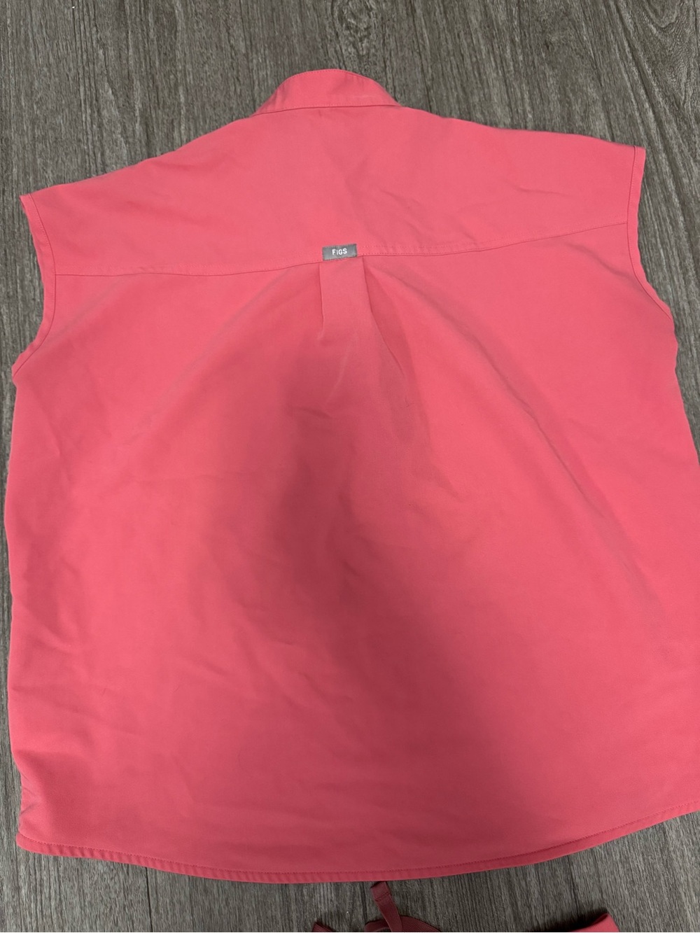Figs Women's Pink Zamora top and Jogger - Picture 14 of 16